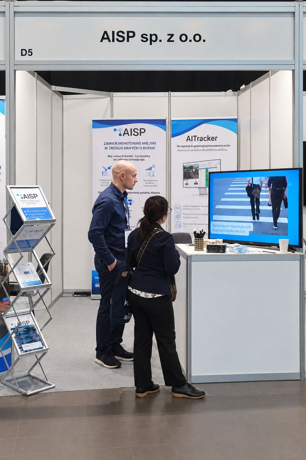 AISP stand with the presentation of the AITracker system during Smart City Expo Poland 2026
