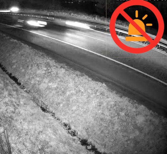 How does night lighting affect correct measurement?
